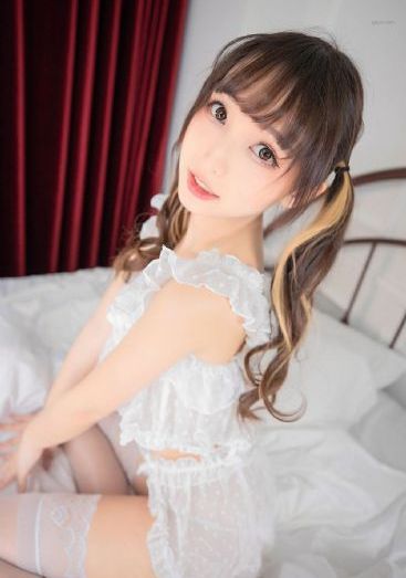 进口白蜡木和国产白蜡木_1080动漫在线观看