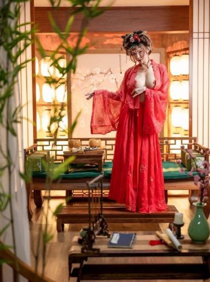 国产精品vs欧美精品_BD韩语在线手机播放