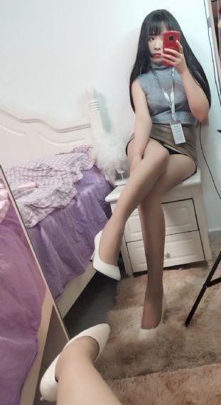 日韩女明星化妆对比_国语配音超清