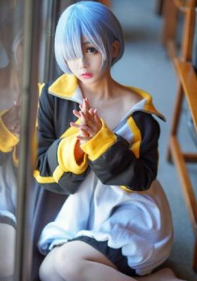 欧美时装秀_4K手机免费观看完整